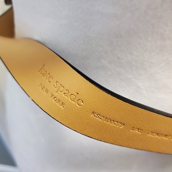 Kate Spade Cambodia Black Leather Beltbag, Retail $108, Classic - Picture 8 of 12